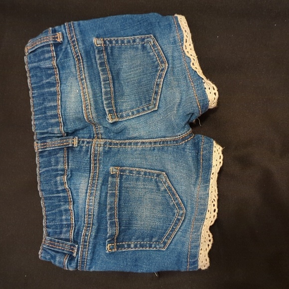 Oshkosh B'gosh Shorts 2pcs - Picture 3 of 6